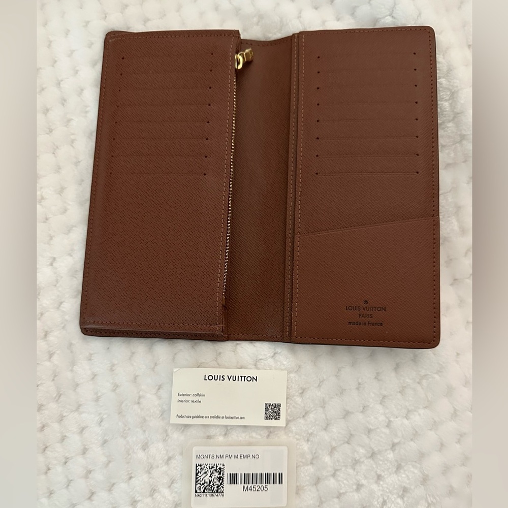 Louis Vuitton Brazza Monogram Wallet